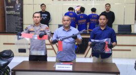 Polisi amankan 3 tersangka begal beserta barang buktinya