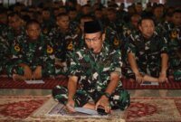 Antap dan siswa Kodiklatal lakukan doa bersama