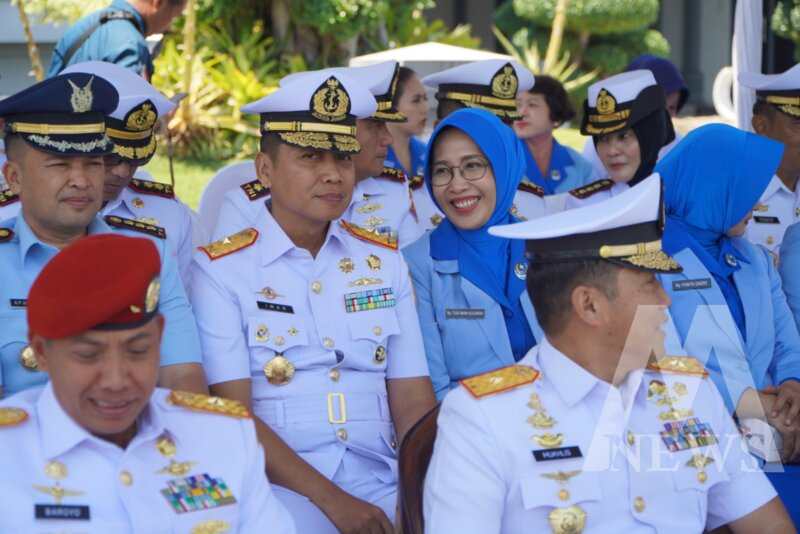 Dankodikopsla Kodiklatal Laksma TNI Iwan Kusumah hadiri sertijab di lingkungan Koarmada II