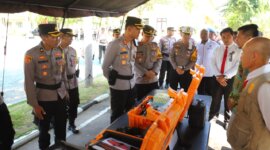 Kapolres Magetan AKBP Satria Permana cek ranmor dinas