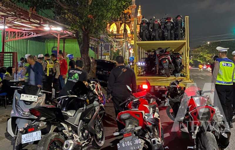 Satlantas Polrestabes Surabaya gelar operasi cipta kondisi