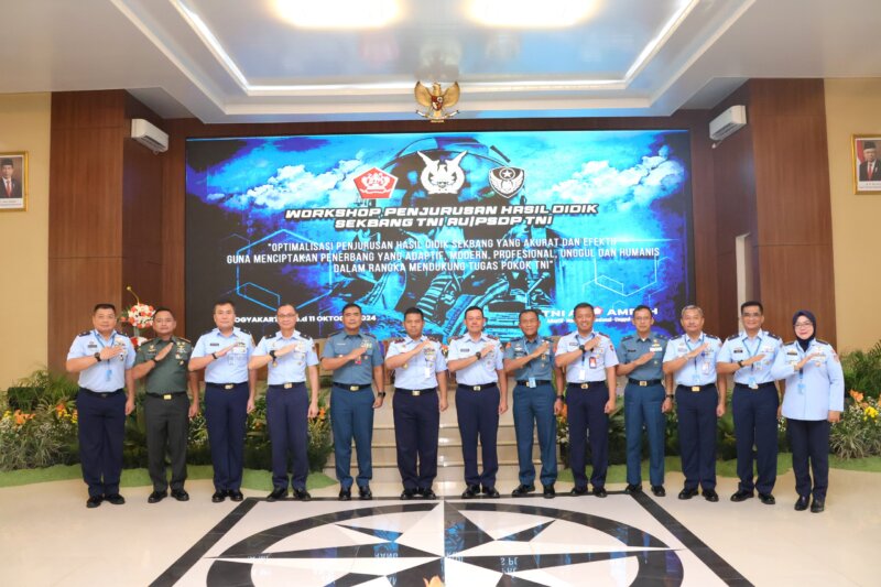 Dirjianbang Kodiklatal Laksma TNI Ivan Gatot Prijanto hadiri pembukaan Workshop Penjurusan Hasil Didik Sekbang TNI AU/PSDP TNI