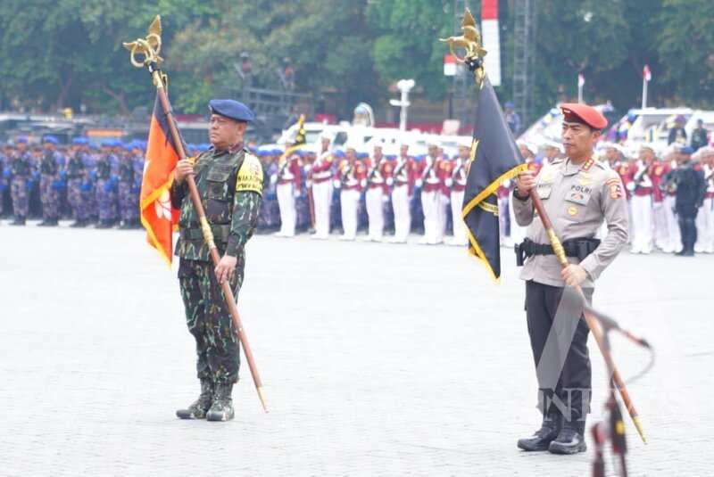 Presiden RI Anugerahi 7 Satuan Polri Tanda Kehormatan Nugraha Sakanti