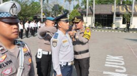 Kapolres Nganjuk AKBP Siswantoro pimpin gelar pasukan Operasi Zebra Semeru