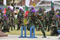 Upacara Parade Surya Senja di Gedung Negara Grahadi