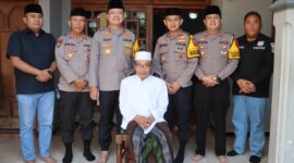 Kapolres Tulungagung AKBP Muhammad Taat Resdi silaturahmi ke ponpes Al Hikmah Melathen