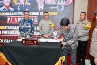 Polda Jatim bersama PT Smelting dan Bank Jatim tandatangani kerjasama