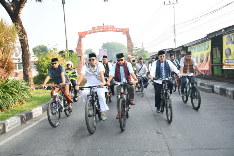 Polres Mojokerto Gowes bareng Forkopimda peringati hari Santri Nasional