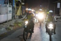 Polres Mojokerto Kota bersama Kodim 0815 Mojokerto gelar patroli skala besar jaga Kamtibmas