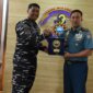 Dankodiklatal Letjen TNI Marinir Nur Alamsyah terima kunjungan Danlantamal V Laksma TNI Dr. Arya Delano