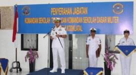 Dansatdik-2 Kodiklatal Kolonel Laut (P) Teddy Barata saat pimpin sertijab