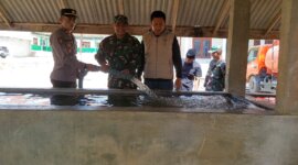Polres Pamekasan, TNI dan Pemkab beri bantuan air bersih