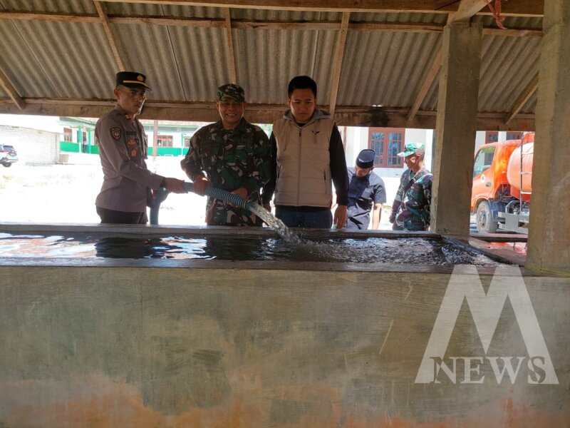 Polres Pamekasan, TNI dan Pemkab beri bantuan air bersih