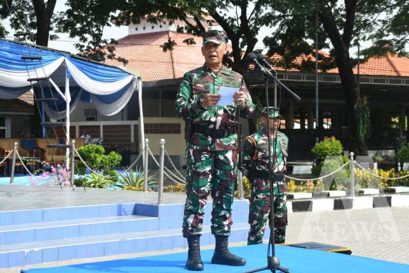 Danpuslatdiksarmil Kodiklatal Kolonel Laut (P) Irwan S.P. Siagian