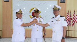 Danpusdikbanmin Kodikdukum Kolonel Laut (S) Wahyu Budi Nugroho bersama Dansepa Pusdikbanmin Kodiklatal