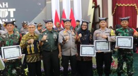 Polres Bojonegoro dan Tiga Pilar terima Anugerah Patriot Jawi Wetan II