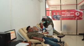 Polres Nganjuk gelar donor darah di HUT Humas Polri