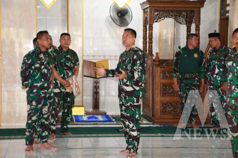 Dankodiklatal Letjen TNI Marinir Nur Alamsyah