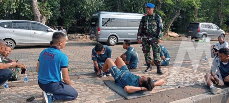 Siswa Dikba Hidros Kodiklatal angkatan 34 test kesamaptaan jasmani