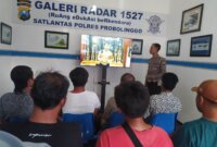 Satlantas Polres Probolinggo sosialisasi ke pemohon SIM