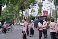 TNI Polri lakukan pengamanan pilkada di Bondowoso