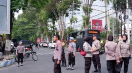 TNI Polri lakukan pengamanan pilkada di Bondowoso
