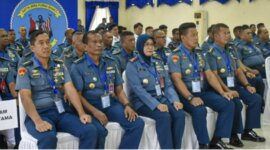 Staf Gadik Kodiklatal Kolonel Marinir Suharyono ikuti Bektram TNI AL