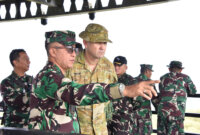 Dankodiklatal Letjen TNI Marinir Nur Alamsyah tinjau gladi serbuan Operasi Amfibi