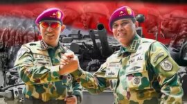 Kapolri Jenderal Listyo Sigit Prabowo bersama KASAL Laksmana TNI Muhammad Ali