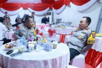 Wakapolda Jatim Brigjen Pol Pasmar Royce didampingi Karo Ops Polda Jatim Kombespol Puji Santoso