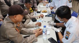 Polres Tanjung Perak cek kesehatan dan persiapan pengamanan TPS Pilkada