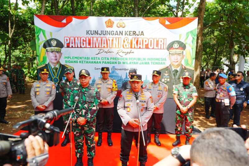 Kapolri Jenderal Listyo Sigit Prabowo dan Panglima TNI Agus Subiyanto