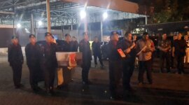 Almarhum AKP Ulil Ryanto sebelum di makamkan