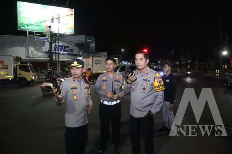 Kapolres Situbondo AKBP Rezi Dharmawan pimpin patroli