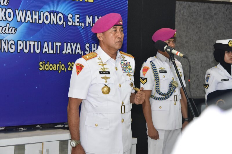 Dankodiklatal Letjen TNI Marinir Nur Alamsyah pimpin sertijab