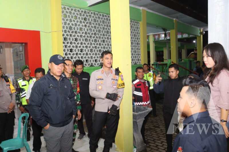 Kapolres Magetan AKBP Satria Permana dan Forkopimda patroli malam