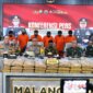 Kapolda Jatim Irjen Pol Drs. Imam Sugianto saat release kasus Ganja