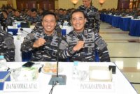 Dankodiklatal Letjen TNI Marinir Nur Alamsyah bersama Pangkoarmada RI