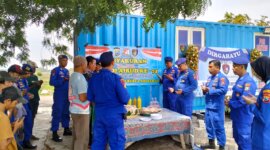 Satpolairud Polresta Sidoarjo gelar tasyakuran bersama nelayan di pos pantau sungai Tlocor