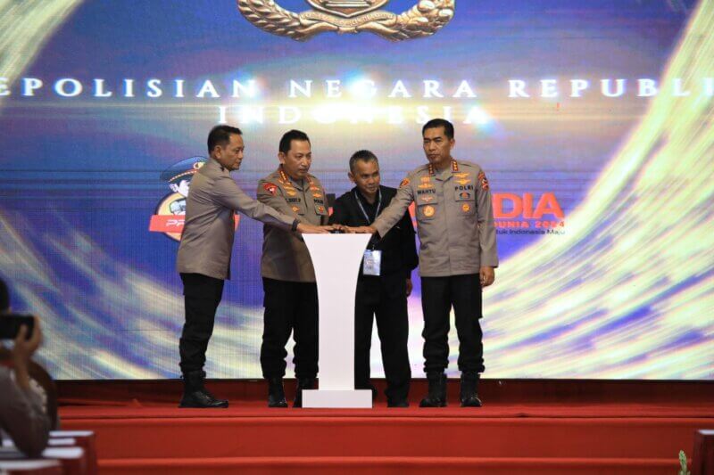 Kapolri Jenderal Listyo Sigit Prabowo di peluncuran buku antikorupsi