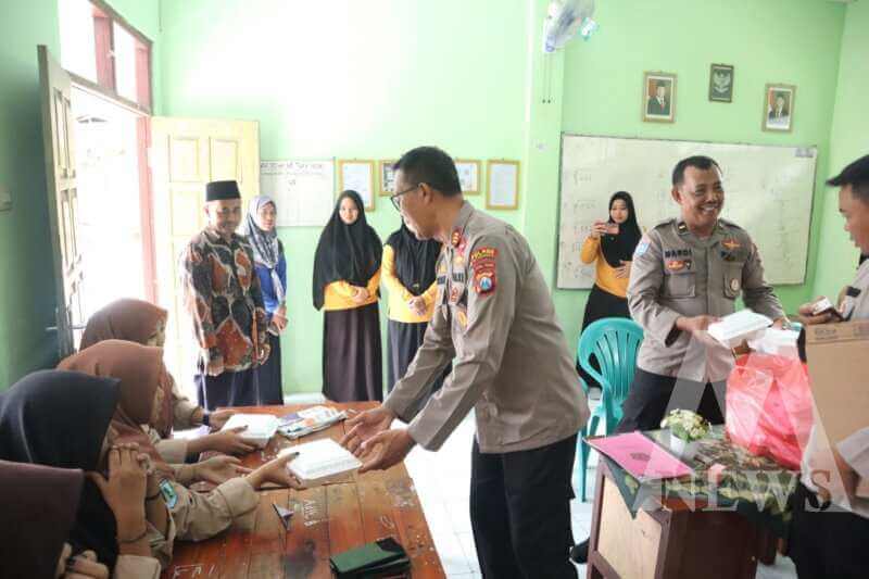 Kasat Binmas Polres Situbondo AKP Djembadi