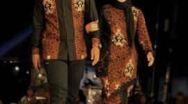 Kapolres Ngawi AKBP Dwi Sumrahadi Rakhmanto bersama Ny. Indah Dwi
