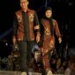 Kapolres Ngawi AKBP Dwi Sumrahadi Rakhmanto bersama Ny. Indah Dwi