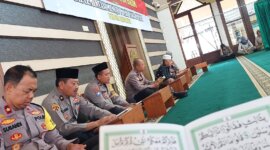 Polresta Banyuwangi gelar Binrohtal di Masjid Raudhatul Jannah