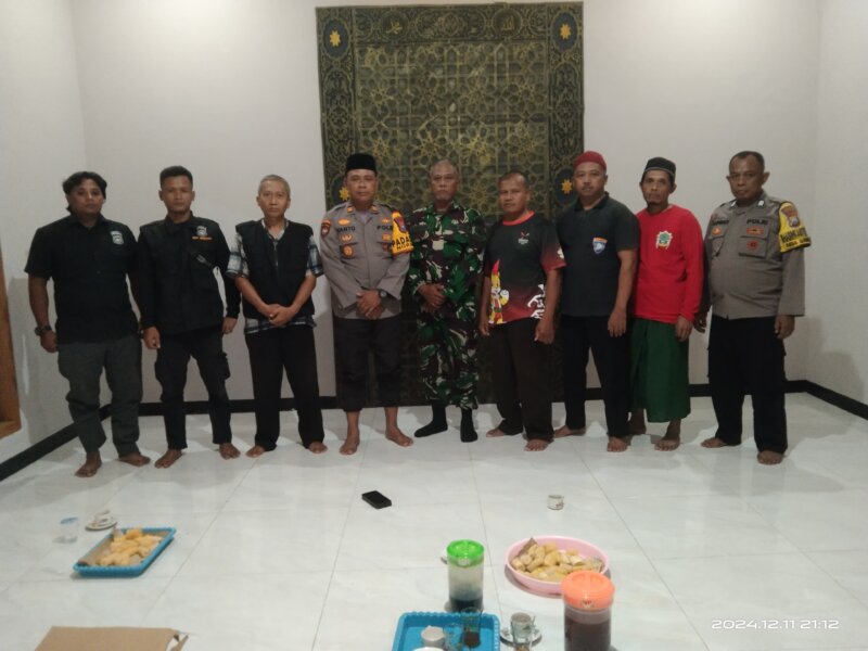 Kapolsek Ngraho Iptu Sutaryanto ngopi bersama BKP Kecamatan Ngraho