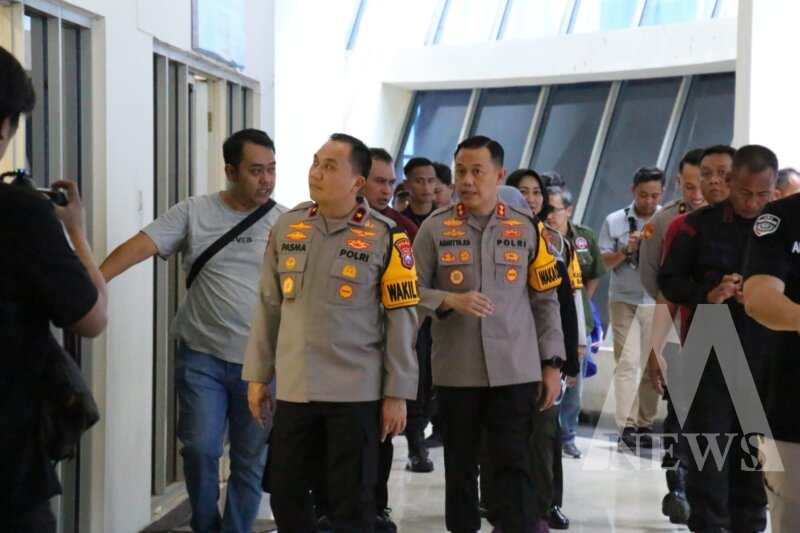 Wakapolda Jatim Brigjen Pol Pasma Royce di GOR Ken Arok