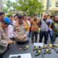 Kapolres Nganjuk AKBP Siswantoro cek senjata api organik