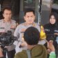 Kapolres Probolinggo AKBP Wisnu Wardana didampingi Kasi Humas Iptu Vita
