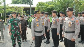 Kapolres Nganjuk AKBP Siswantoro saat Apel Gelar Pasukan Operasi Lilin Semeru