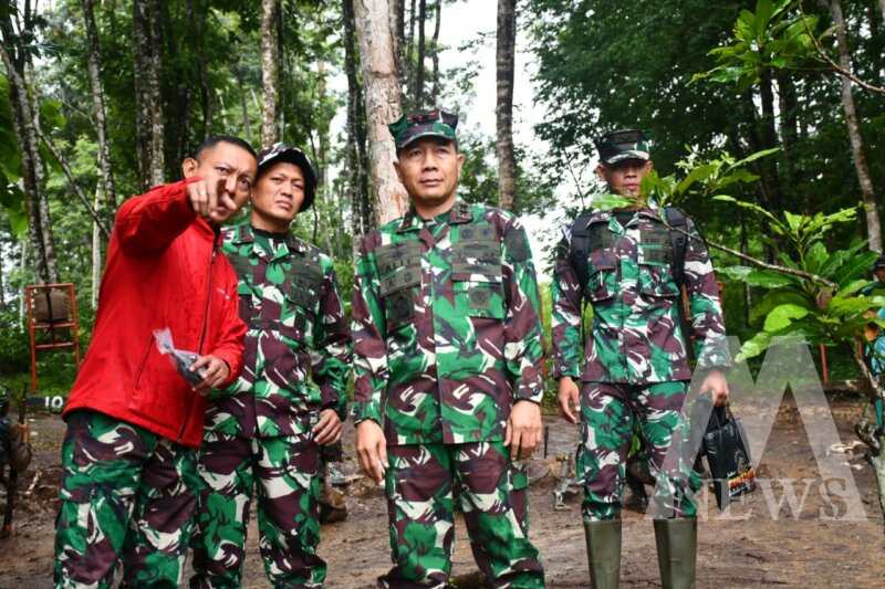 Wadan Kodiklatal Laksda TNI I Gung Putu Alit